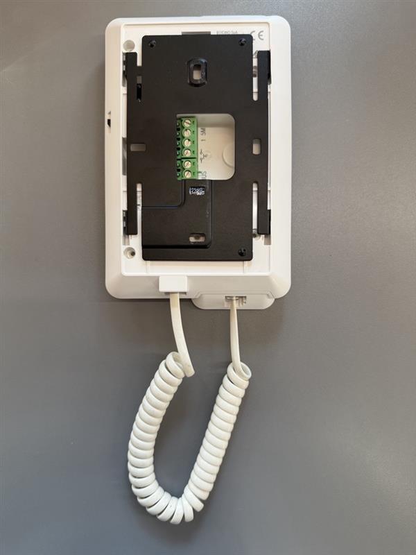 Audio-Hausstation CLASSE100 A16M mit Handhörer – Bild 2 von 2