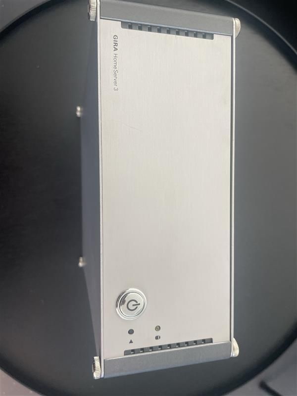 HOMESERVER 3 GIRA 052900 – Bild 3 von 3