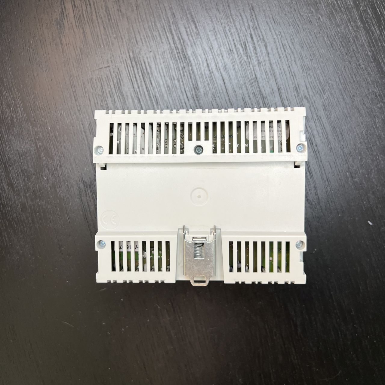 Domovea Server KNX IOS REG GRAU BERKER | 75710005 – Bild 2 von 2