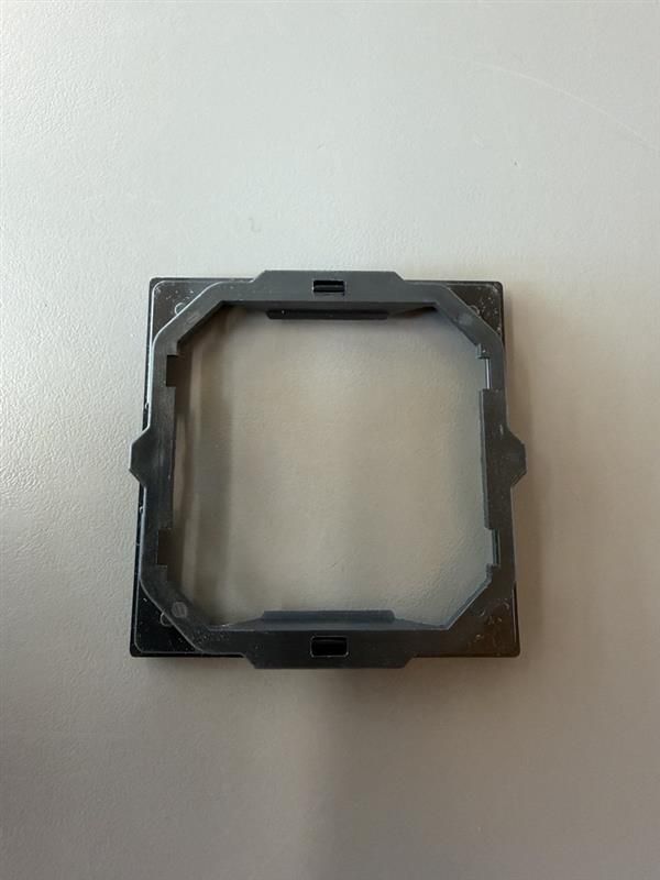Feller Adapter – Bild 2 von 2